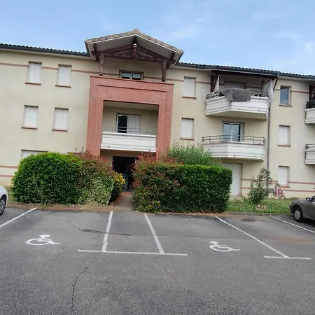 Au Secret Du Levant, Piscine,gym Et Zenitude * Gaillac