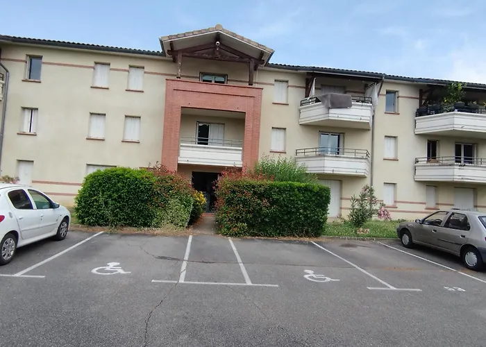 Au Secret Du Levant, Piscine,gym Et Zenitude * Gaillac